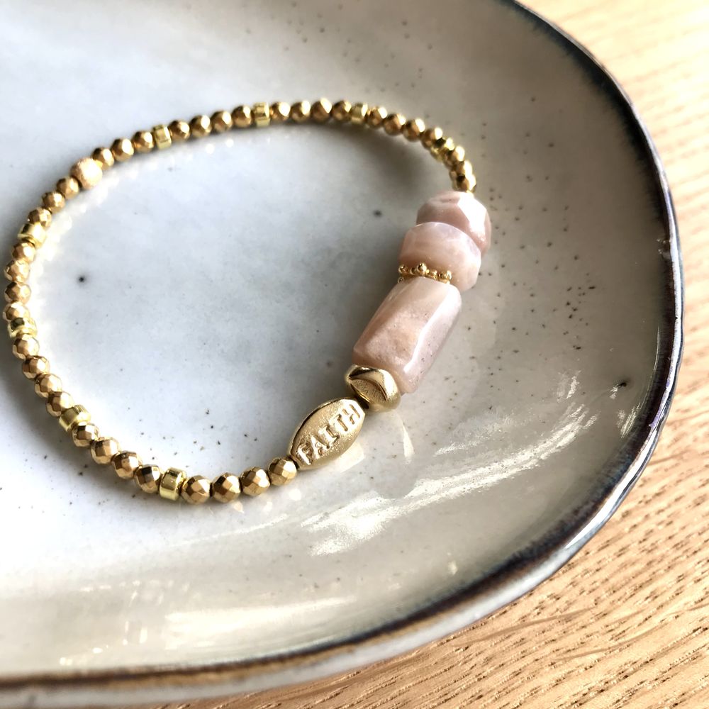bracelet gaia pierre lune