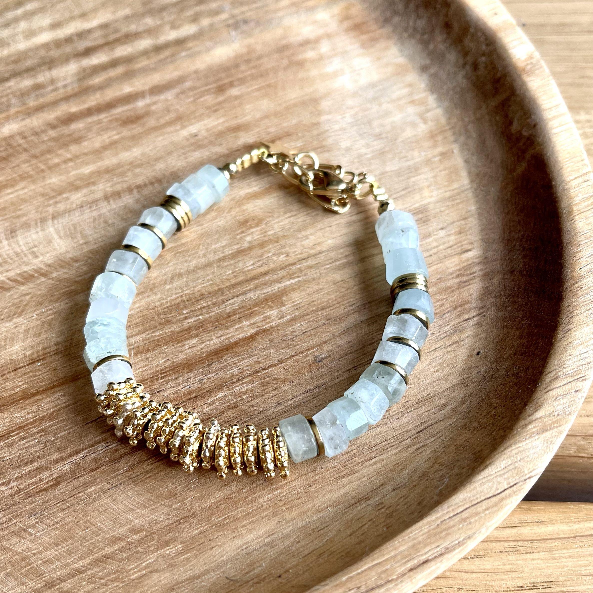 paulettequincaillerie-bijoux-createur-pierres-semi-précieuses-lithotherapie-bracelet_23 bracelet puka or aigue marine