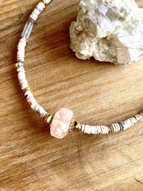 COLLIER VARUNA AGATE FLEUR DE CERISIER