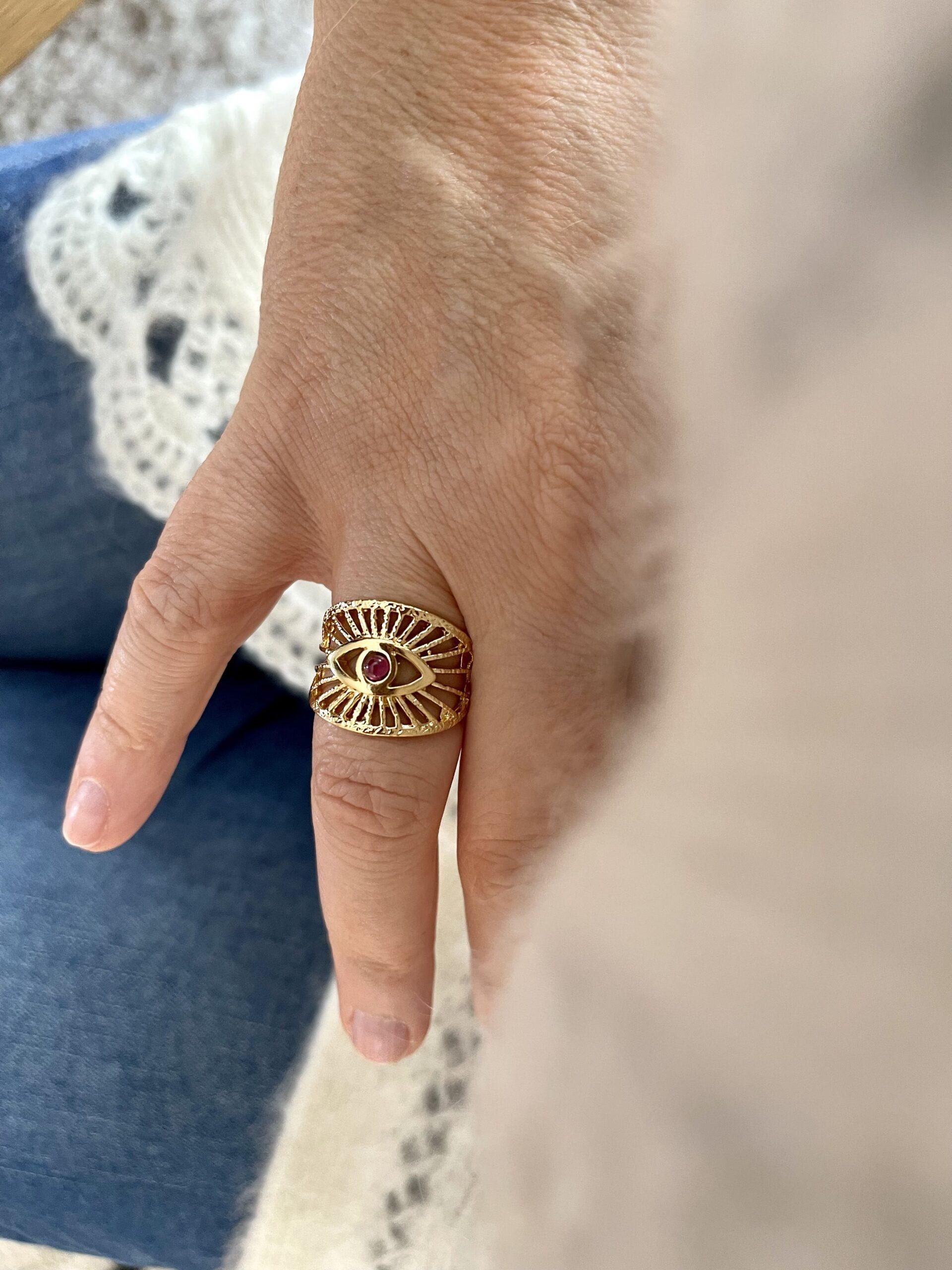 bague isis pierre de lune