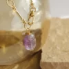 collier-mamounia-scarabée-amethyste-paulettequincaillerie-bijoux-createur-pierres-semi-précieuses-fines-lithotherapie-talisman-amulette_27 collier ammonia scarabée améthyste