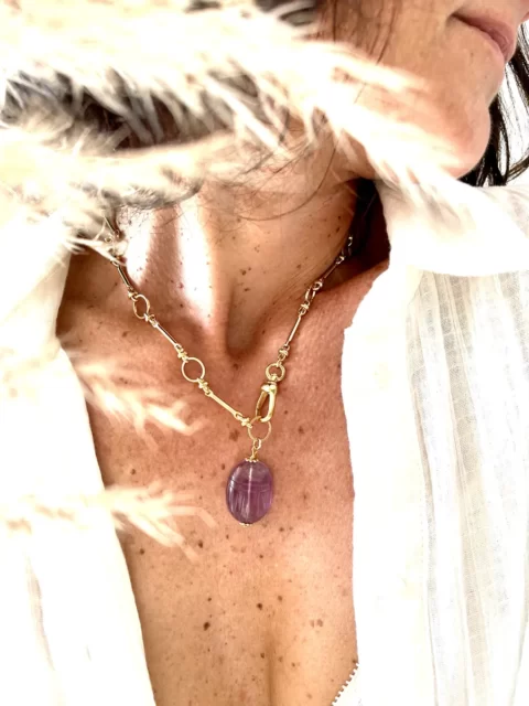 collier ammonia amethyst